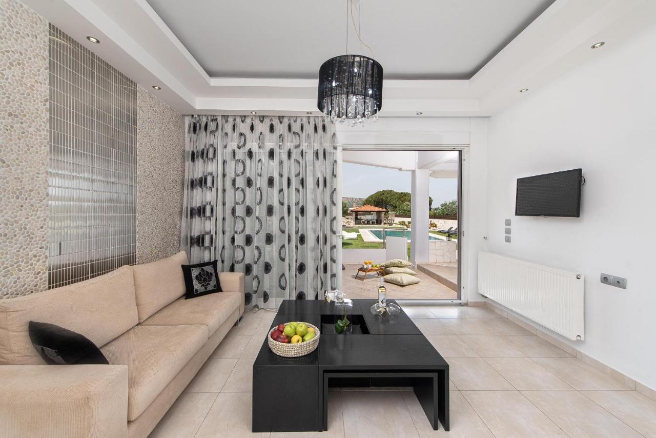 Marble Pool Villa Pastida Екстериор снимка